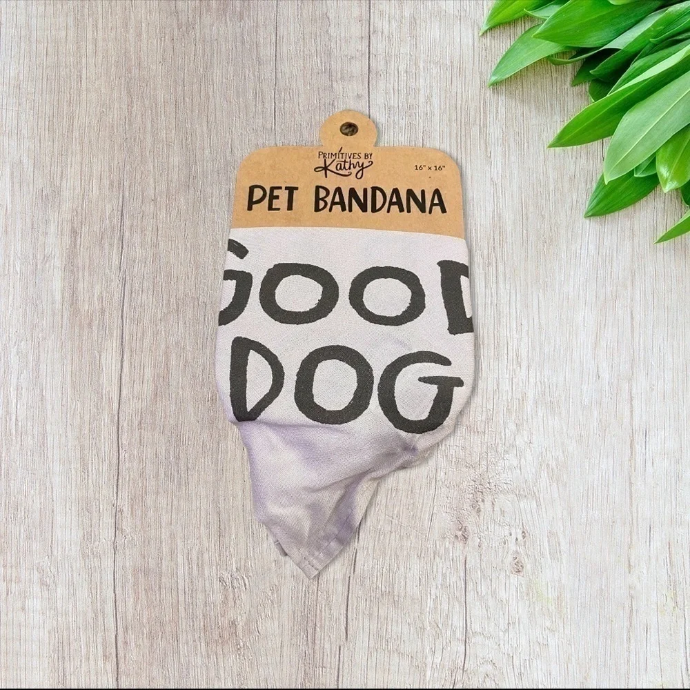 Bear & Ollie’s Good Dog Bandana in Small